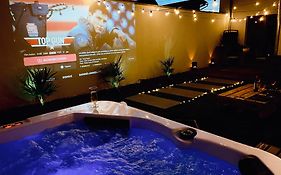 Full House, Jacuzzi, Netflix, 8 Pers, Free Parking 10' Colmar